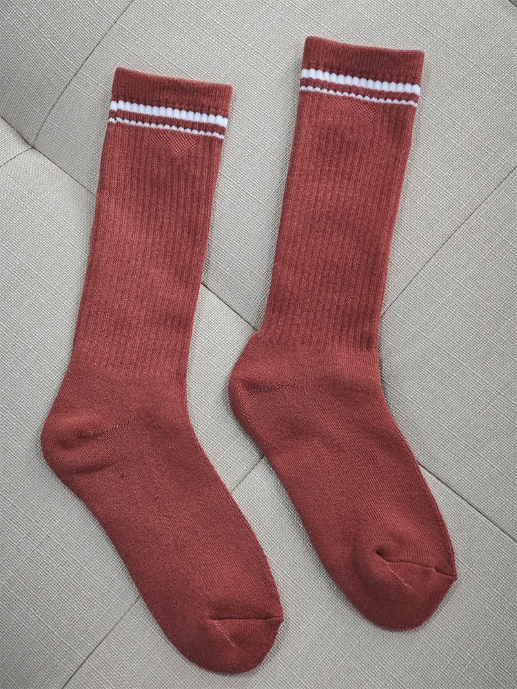 617# A 18cm mid-length cotton socks