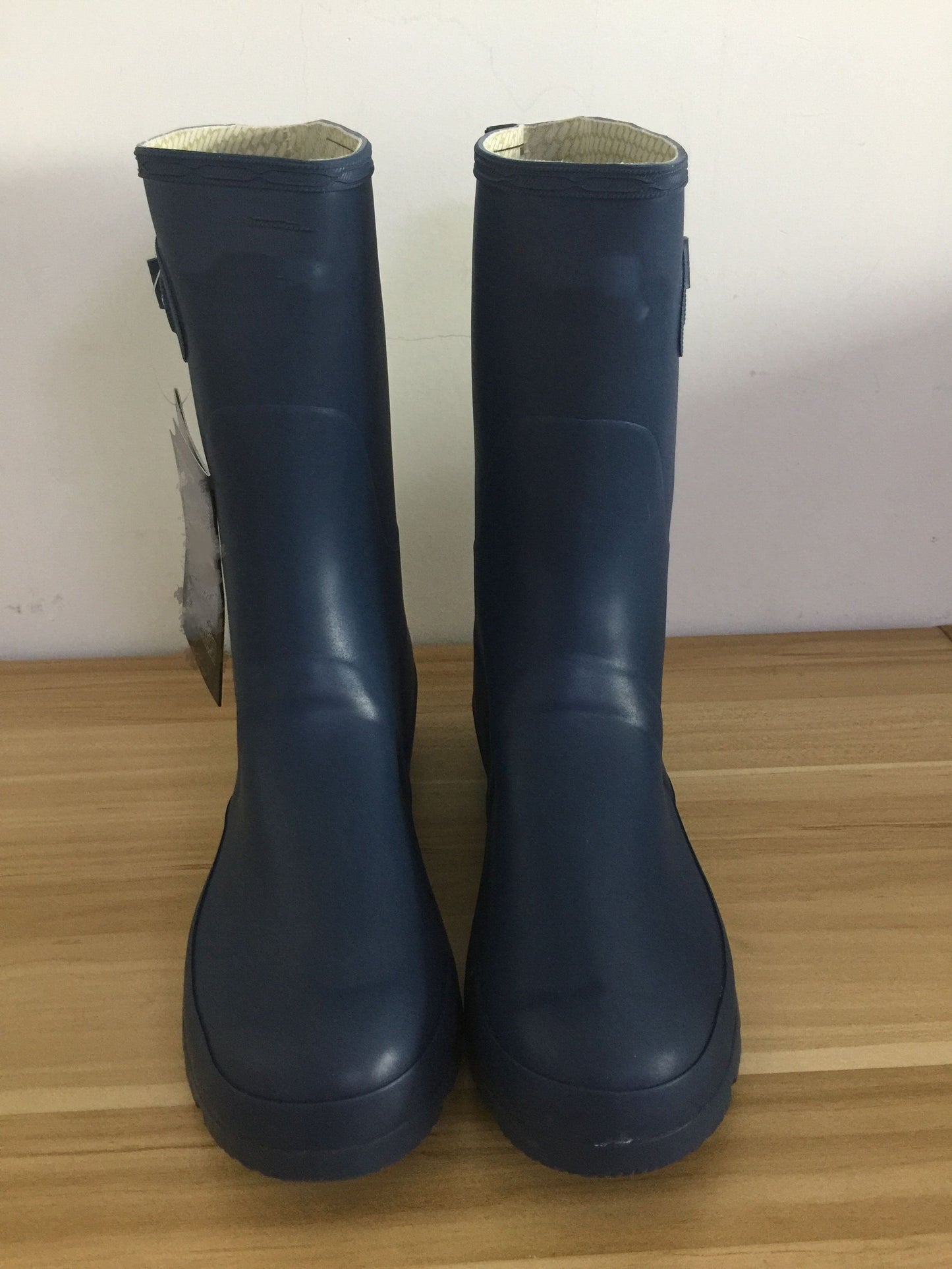 3252# Middle Rainboots