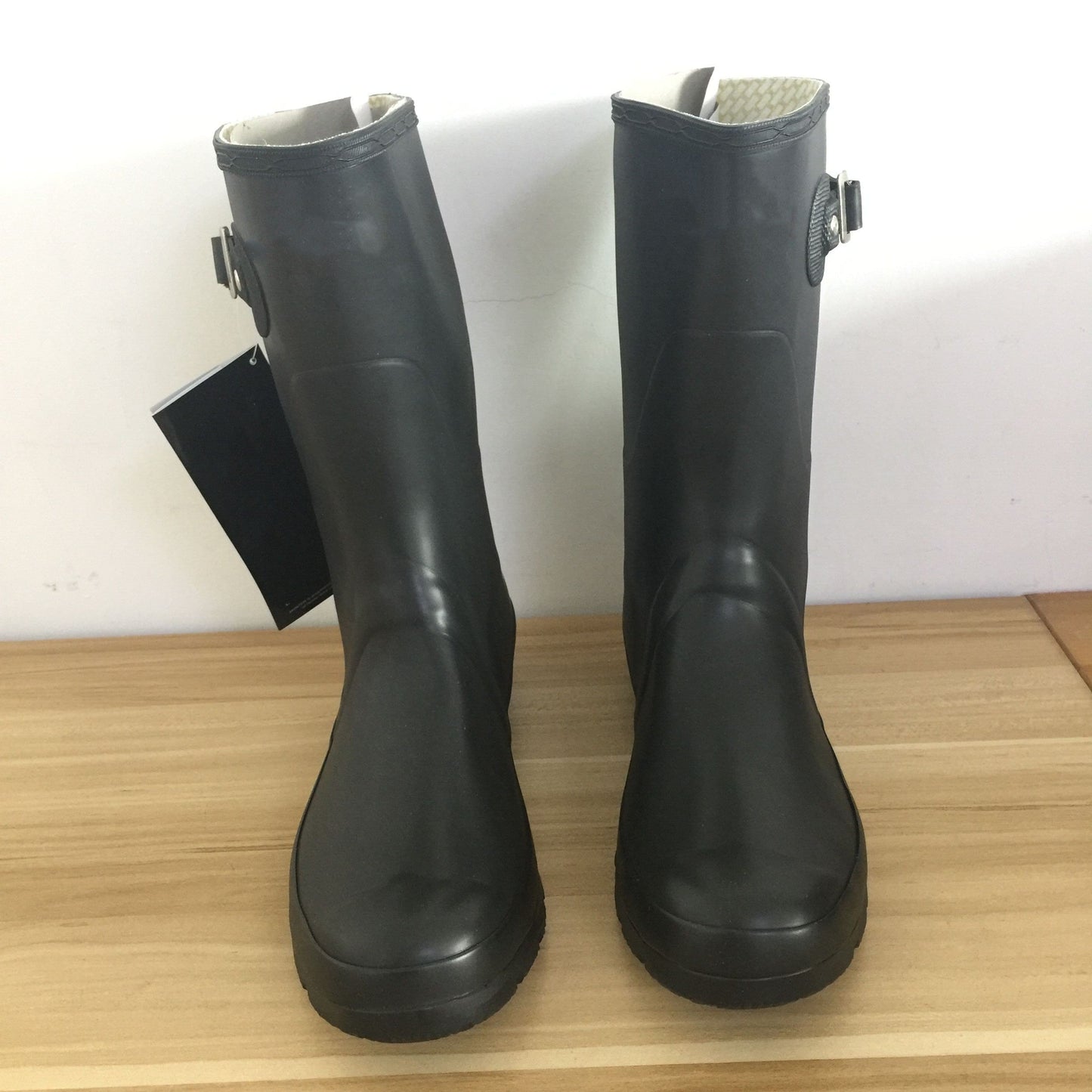 3252# Middle Rainboots