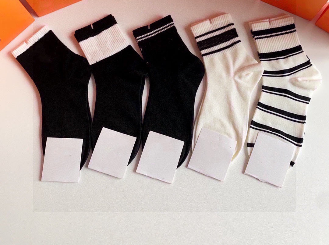 E3768# Unisex Socks 5Pairs/Set