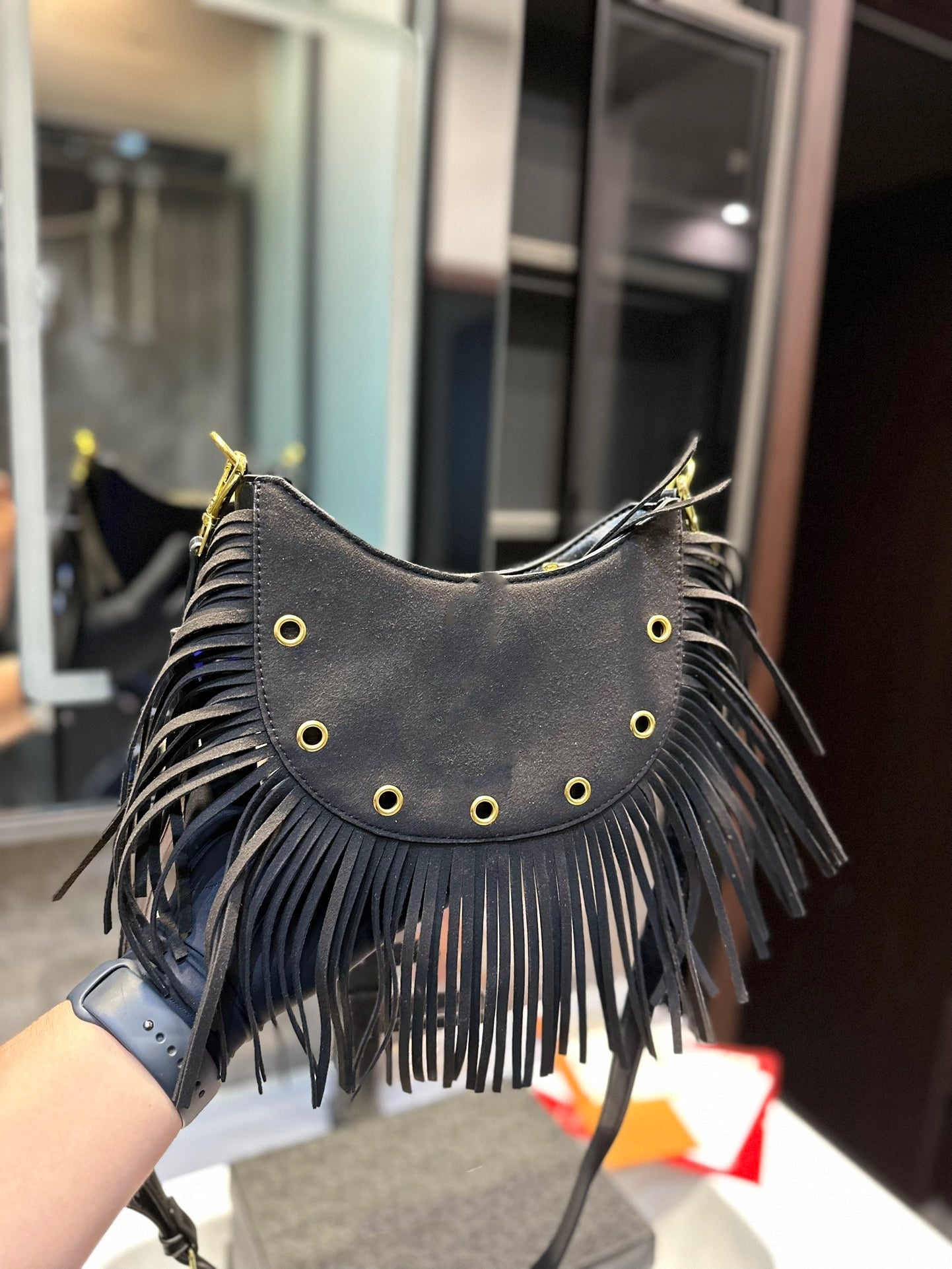 3361# Tassel Bag